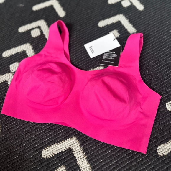 Knix Pullover Bra M+ 34D/DD - Picture 1 of 7
